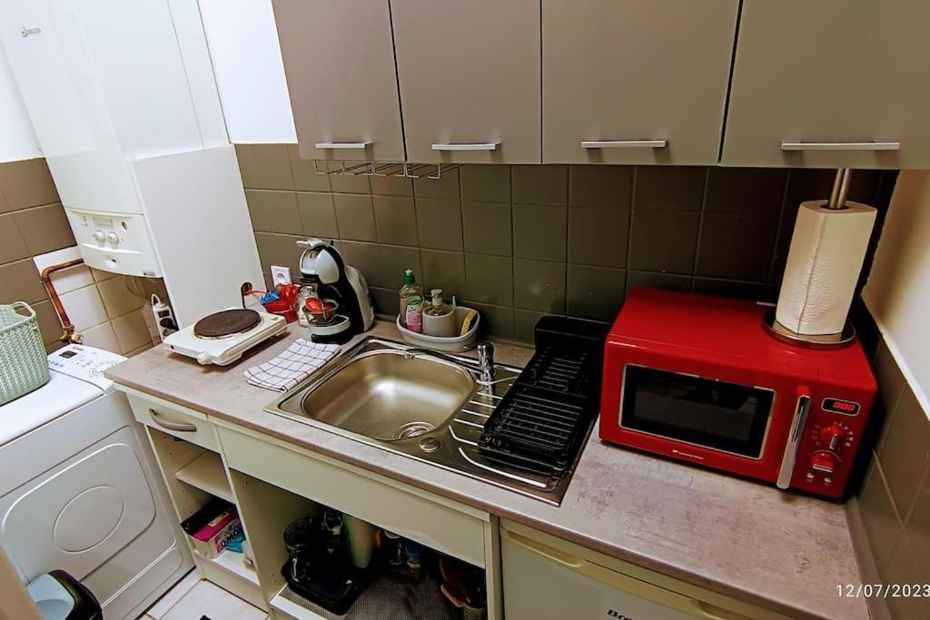 Apartment Petit Pour 4 Personnes Avec Coin Jardin *